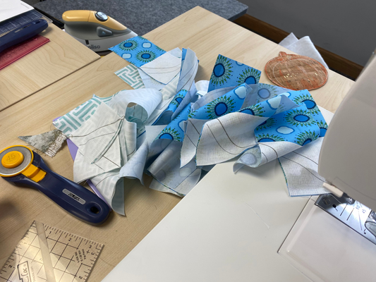 Currently Stitching: UFO'S! (Unfinished Objects)